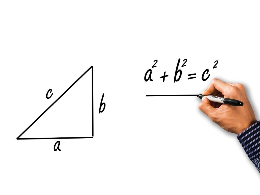 Importanța recapitulării formulelor pentru Bacalaureat Matematică 2025